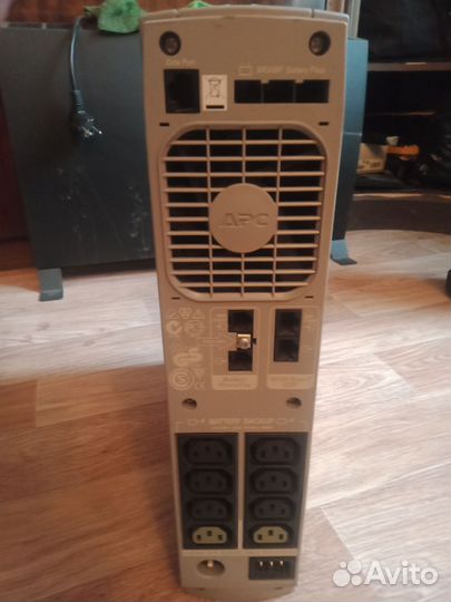 APC Back-UPS RS 1500