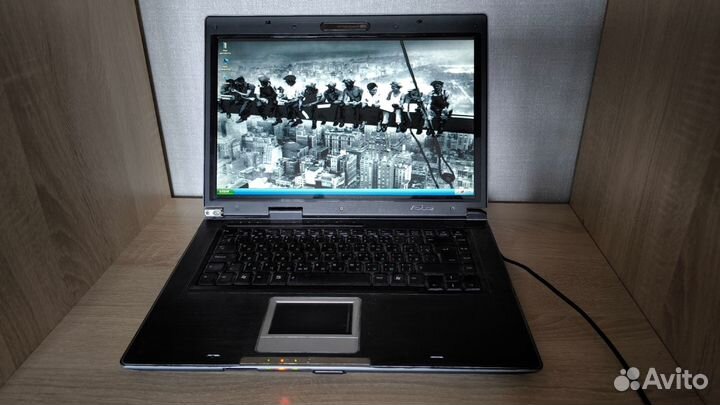 Ноутбук asus X50V
