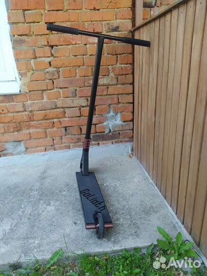 Трюковой самокат