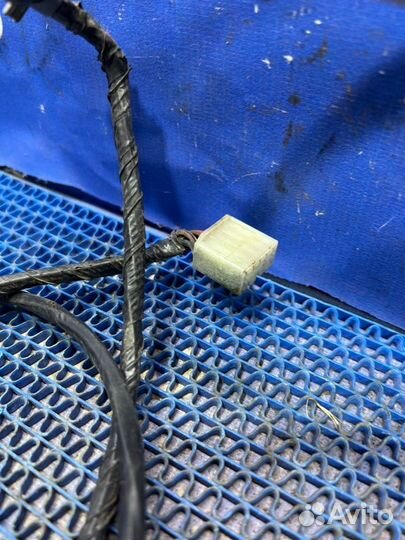 Проводка крышки багажника Chevrolet Lanos седан