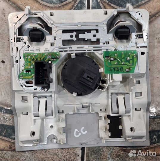 Плафон освещения Volkswagen Passat CC