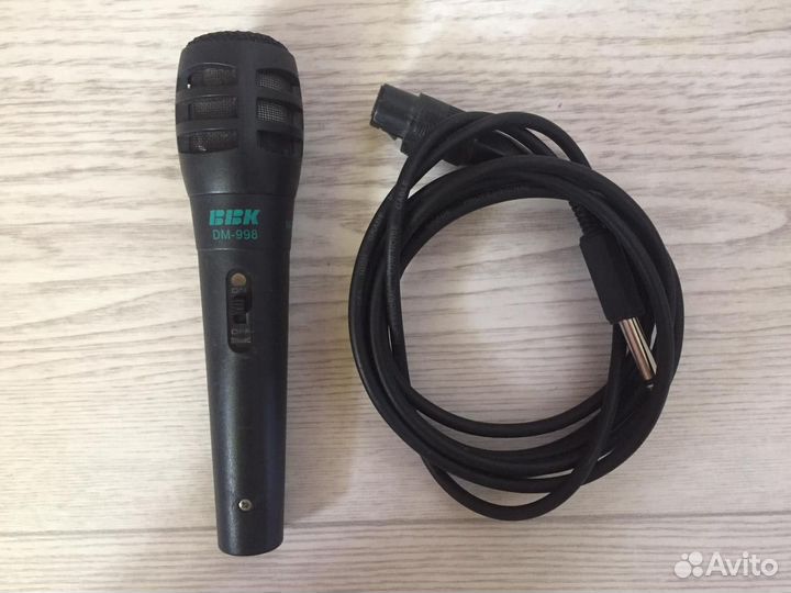 Микрофон BBK DM-998