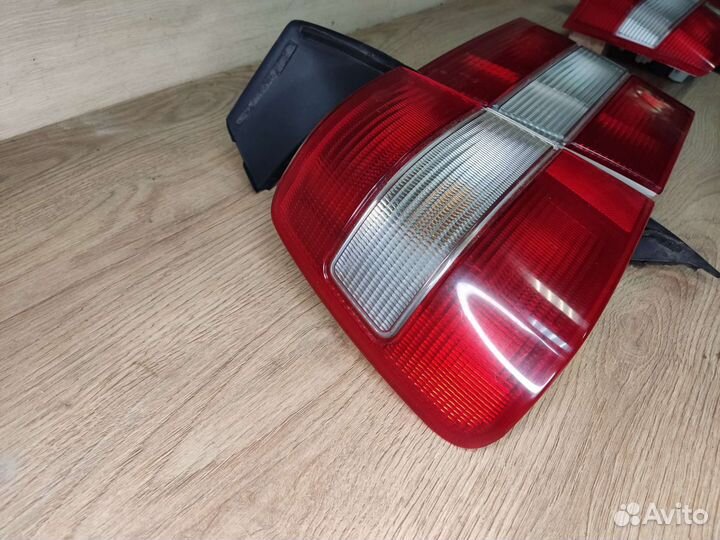 Задние фонари, Volvo 960