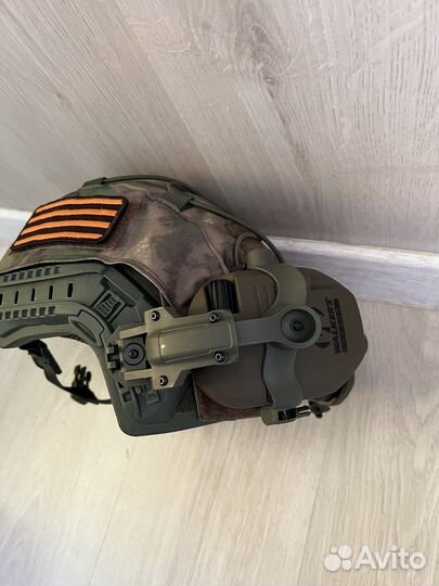 Крепление для активных наушников