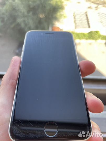 Телефон iPhone xr