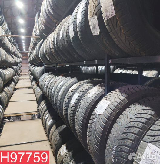 Bridgestone Blizzak DM-V3 215/45 R17 85P