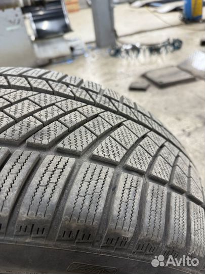 Continental ContiWinterContact TS 830 P 265/45 R20 и 295/40 R20