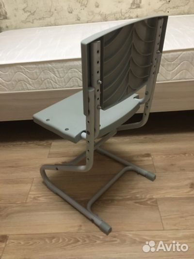 Детский растущий стул для школьник