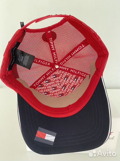 Бейсболки разных брендов