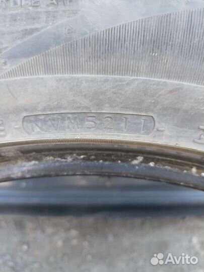 Yokohama Advan S/T V801 265/50 R20