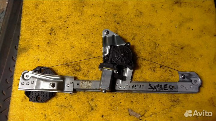 Стеклоподъемник передний левый Renault Sandero 2