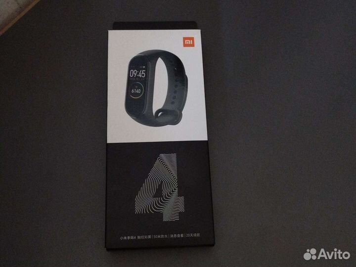 Фитнес браслет часы xiaomi mi band 4 с браслетами