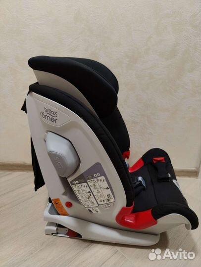 Britax Romer Advansafix III Sict 9-36кг Black