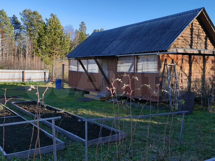 Дача 27 м² на участке 10,8 сот.