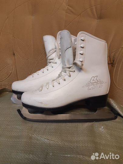 Коньки фигурные