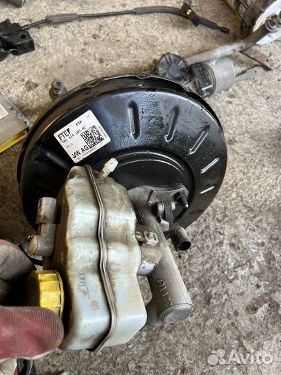 Vw polo 5 вакумник cwv рестайлинг