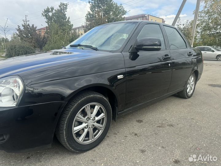 LADA Priora 1.6 МТ, 2015, 277 000 км