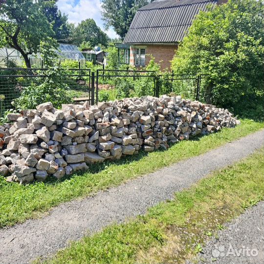 Бой кирпича и бетона бесплатно