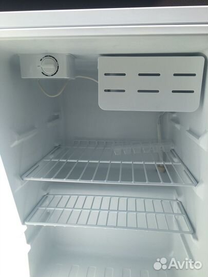 Холодильник маленький бирюса 70
