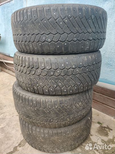 Continental Conti.eContact 215/50 R17