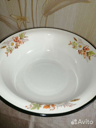 Блюдо эмалерованное