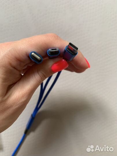 Провод для зарядки телефона