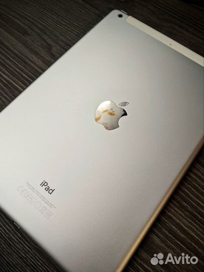 Планшет Apple iPad Air