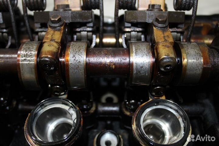 ГБЦ citroen peugeot EP6-5FW EP6C-5FS. berlingo C3 C3 picasso C4 C4 picasso C5 DS3 partner partner te