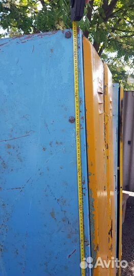 Шкаф металлический для одежды