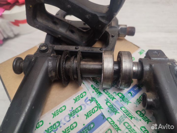 Шатуны, педали, каретка, звезда на бмх