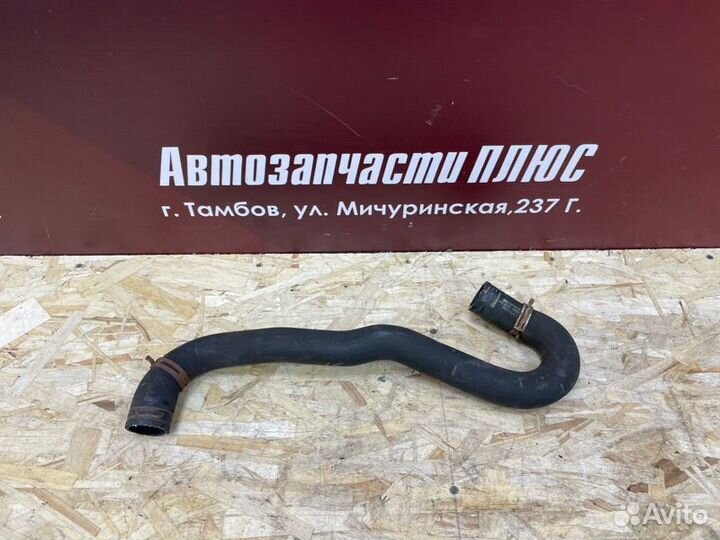 Верхний патрубок радиатора Renault Logan