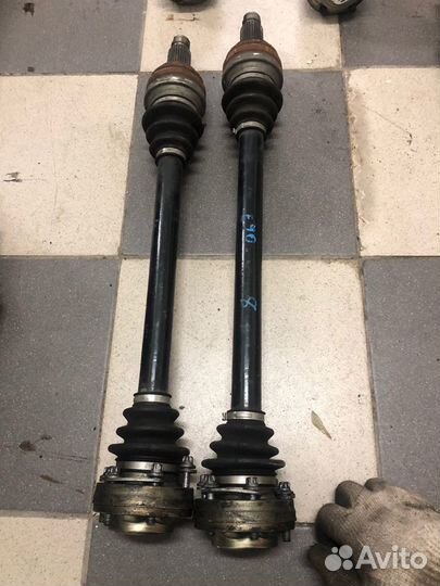 Привод задний BMW E90 Приводы бмв Е90 2.0