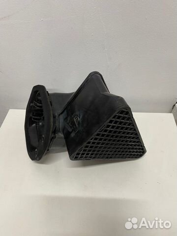 Б/У воздухозаборник Volkswagen Touareg 7L6 AXQ 4