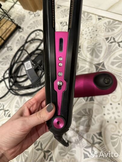 Утюжок dyson coralle