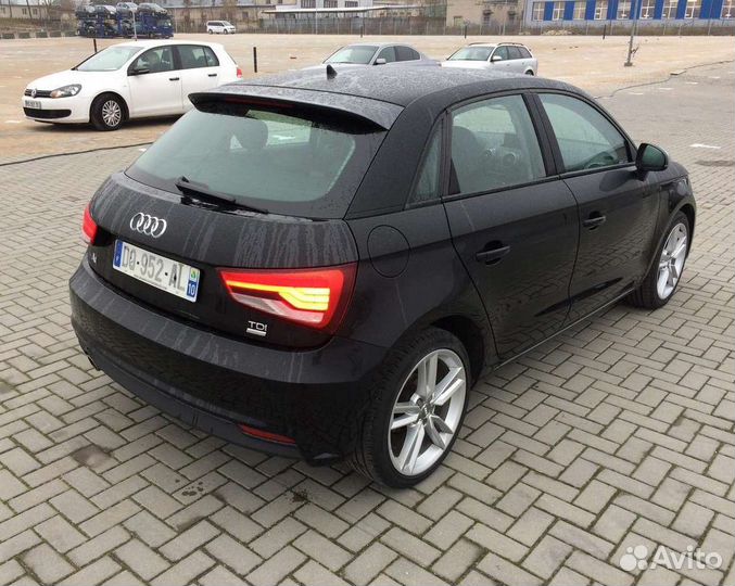 Audi A1 8X 2016 г на запчасти