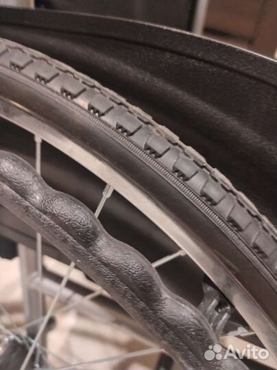 Кресло - коляска инвалидная складная