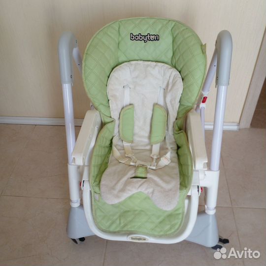 Столик для кормления ребенка