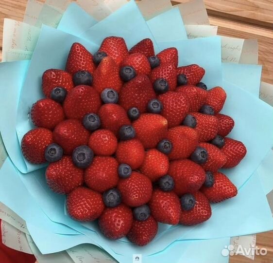 Набор из клубники в шоколаде