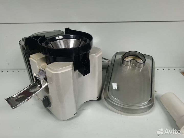 Соковыжималка Scarlett SC-016 26