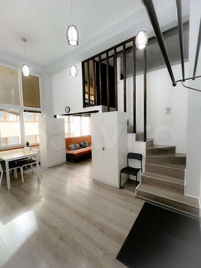 2-к. квартира, 55 м², 1/4 эт.