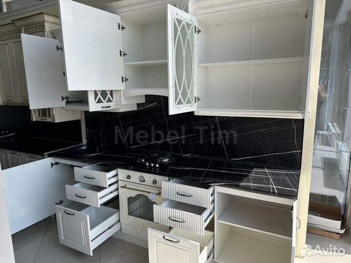 Кухонный гарнитур Савио Римо 2,7 метра Айвори