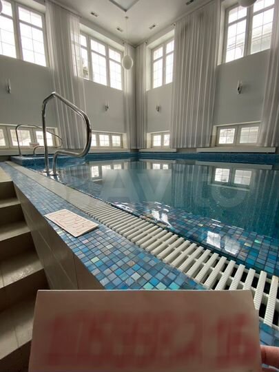 Коттедж 800 м² на участке 24 сот.