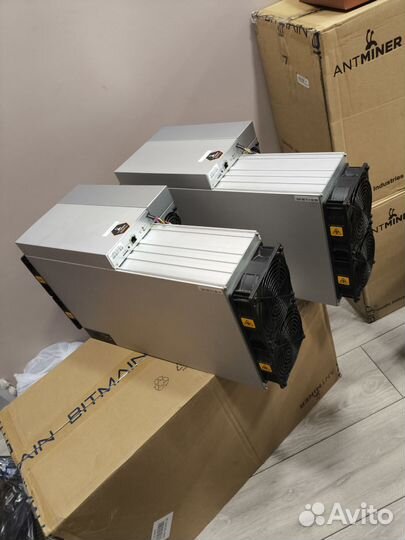 Antminer e9pro 3780mh