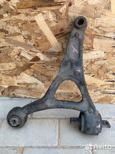 Рычаг подвески передний левый Volvo Xc 90 2.5