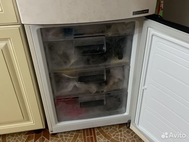 Холодильник бу