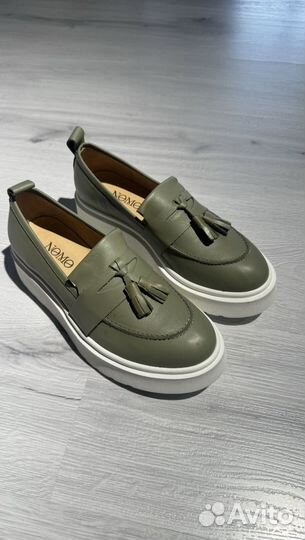 Лоферы новые натуральная кожа 37