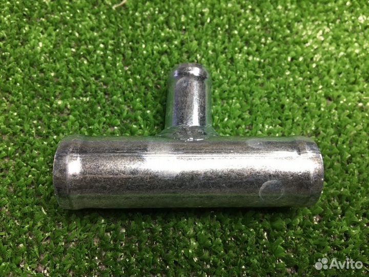 Переходник шланга D22*16*22 тройник угол 90