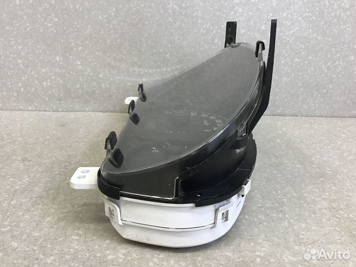 Панель приборов Hyundai Starex H1 Grand Starex 200