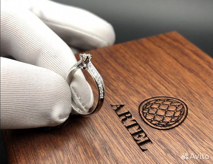 Помолвочное Новое Золотое Кольцо 585