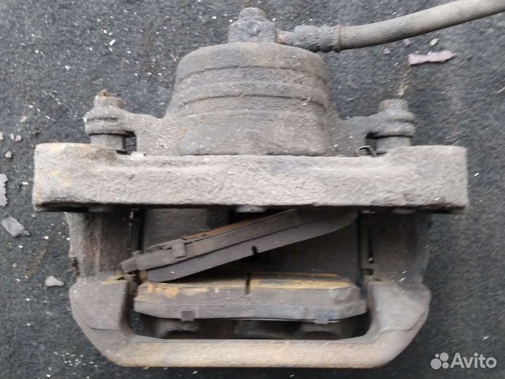 Передний суппорт Nissan Murano Z50 3.5 AT